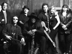 Cheap Bruce Springsteen & The E Street Band Tickets