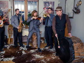 Cheap Flying Fox and the Hunter Gatherers Tickets